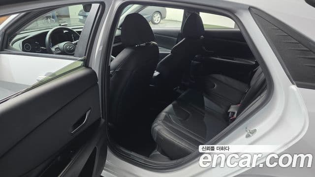 Hyundai Avante гибрид (CN7) Modern, 2022 11