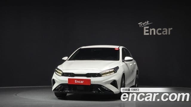 Kia The / новый New K3 2세대 Signature, 2023 3