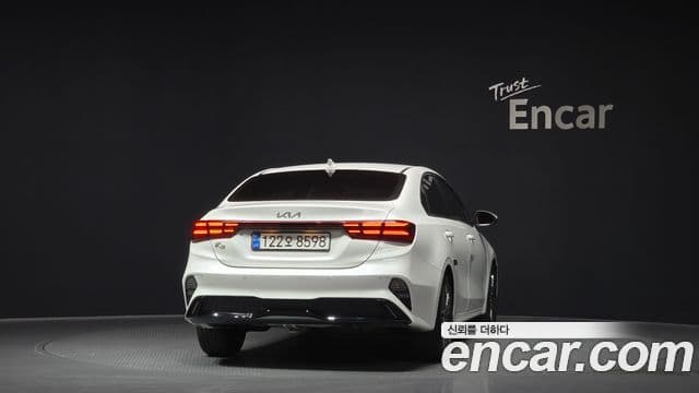 Kia The / новый New K3 2세대 Signature, 2023 4