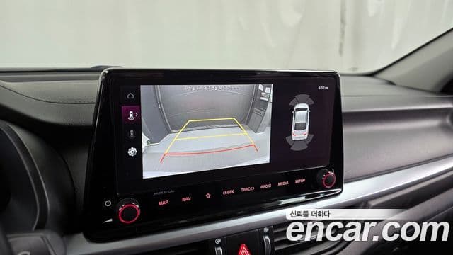 Kia The / новый New K3 2세대 Signature, 2023 15