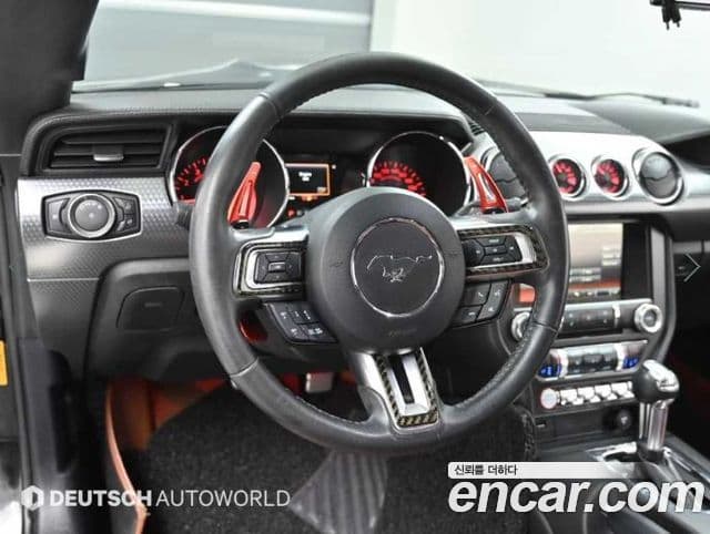 Ford Mustang купе, 2015 13