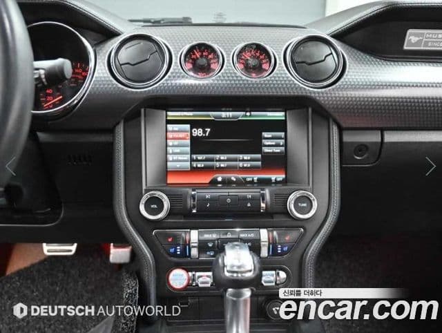 Ford Mustang купе, 2015 14