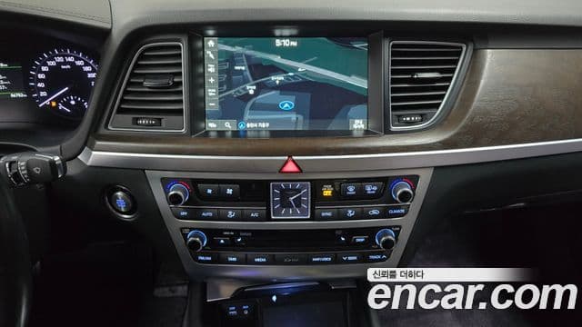 Genesis G80 Premium Luxury, 2017 14