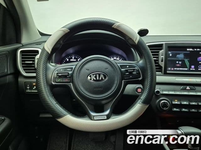 Kia Sportage 4세대 дизель 1.7 2WD Trendy, 2018 9