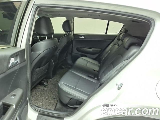 Kia Sportage 4세대 дизель 1.7 2WD Trendy, 2018 12