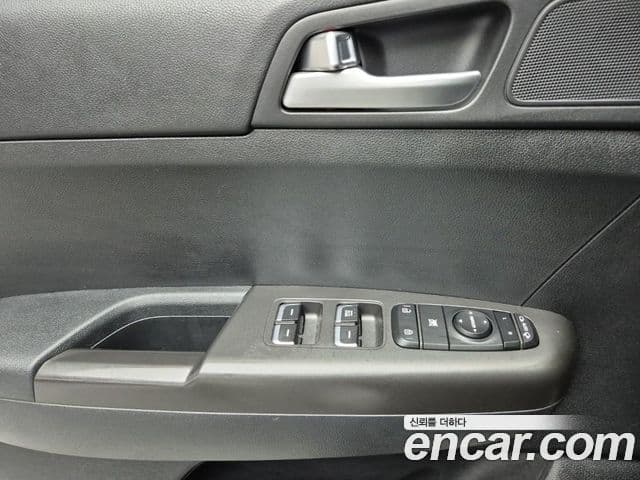 Kia Sportage 4세대 дизель 1.7 2WD Trendy, 2018 18