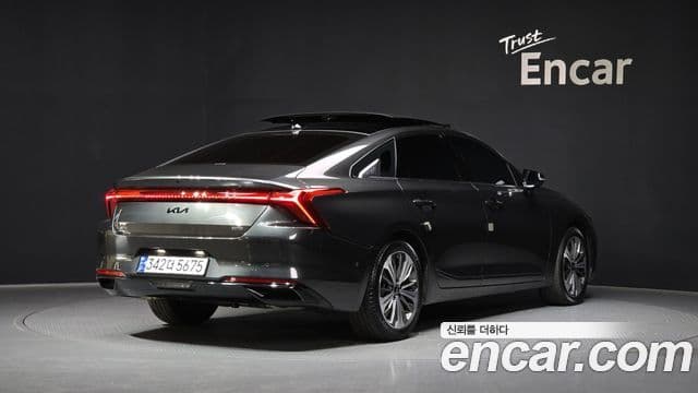 Kia K8 гибрид Signature, 2023 2