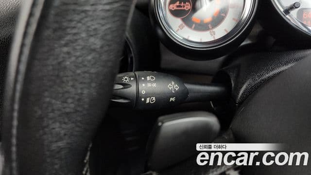 Mini Cooper S кабриолет Highgate, 2012 14