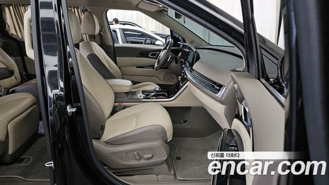 Kia Carnival 4세대 Signature, 2023 11