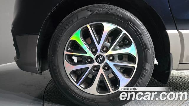 Hyundai The / новый New Grand Starex Exclusive, 2021 все фото