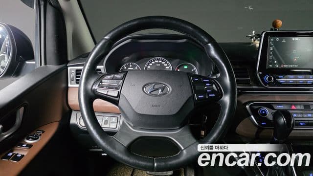 Hyundai The / новый New Grand Starex Exclusive, 2021 15
