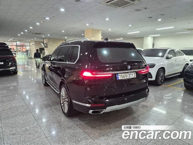BMW X7 (G07) xDrive 40i Design Pure Excellence 6인승, 2022 3