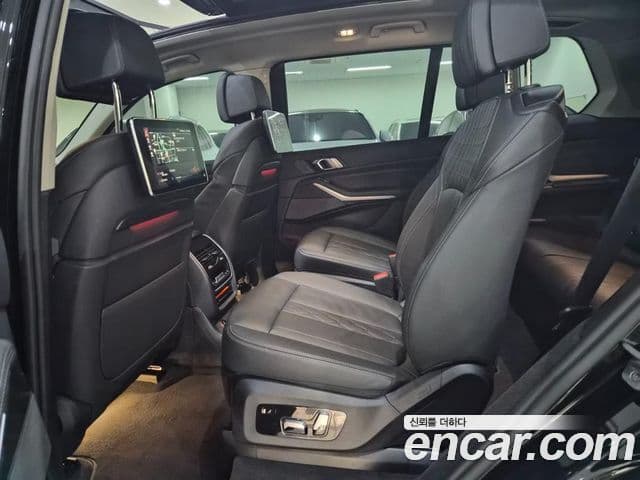 BMW X7 (G07) xDrive 40i Design Pure Excellence 6인승, 2022 11