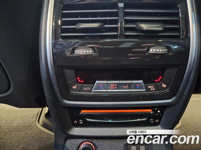 BMW X7 (G07) xDrive 40i Design Pure Excellence 6인승, 2022 16