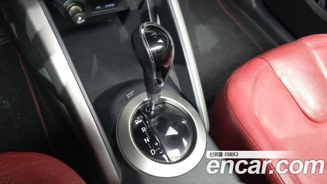 Hyundai Veloster DCT팩, 2012 9