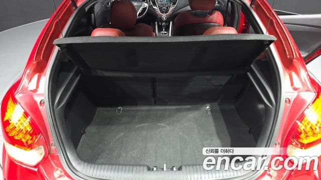 Hyundai Veloster DCT팩, 2012 20