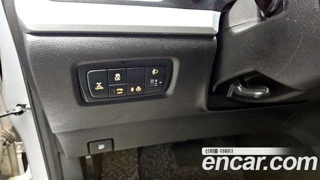 KG모빌리티(SsangYong) New Style Korando C люксовая версия, 2017 19