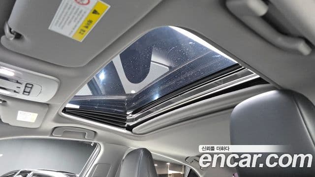 Toyota 캠리 (XV70) 2.5 XLE гибрид, 2018 16