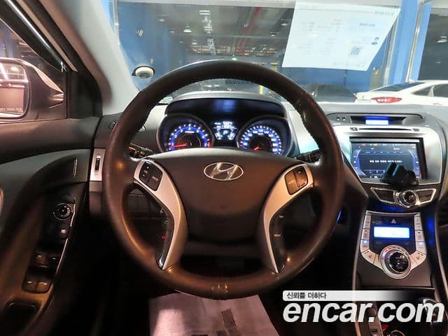 Hyundai Avante MD Luxury, 2011 11