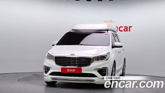 Kia The / новый New Carnival Noblesse Special, 2019 3