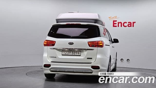 Kia The / новый New Carnival Noblesse Special, 2019 4
