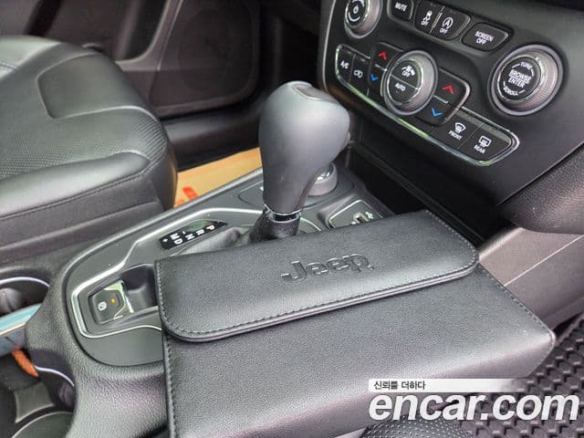 Jeep Cherokee(KL) 2.4 Longitude high AWD, 2019 9