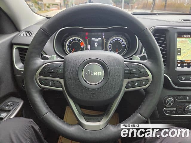 Jeep Cherokee(KL) 2.4 Longitude high AWD, 2019 16