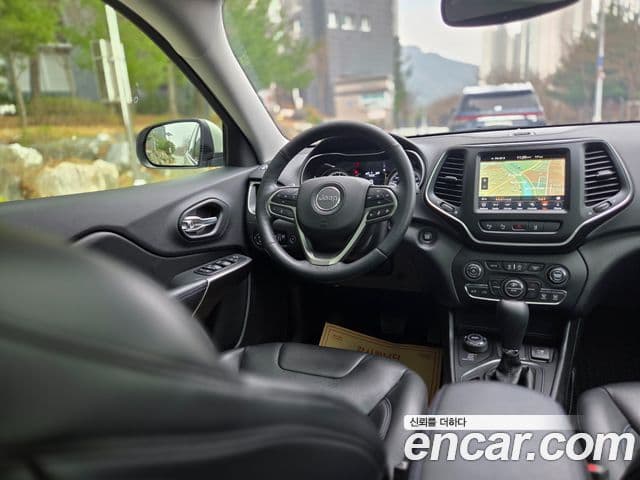 Jeep Cherokee(KL) 2.4 Longitude high AWD, 2019 18