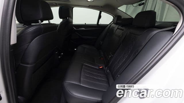 BMW 5시리즈 (G30) Luxury, 2023 11