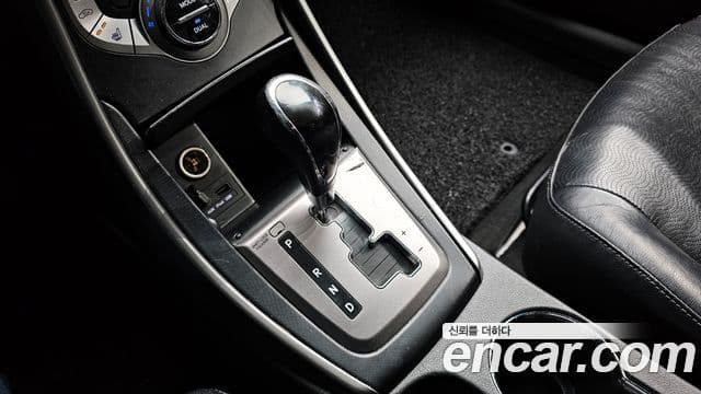 Hyundai Avante MD LPI M16 Smart, 2013 9