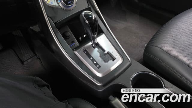 Hyundai Avante MD M16 GDI Smart, 2013 9