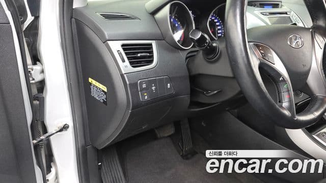 Hyundai Avante MD M16 GDI Smart, 2013 13