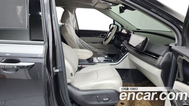 Kia Carnival 4세대 Signature, 2021 11