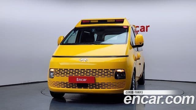 Hyundai Staria 11인승, 2022 3