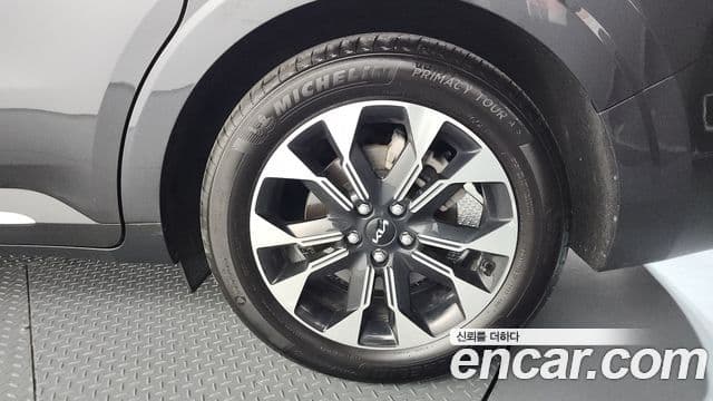 Kia Carnival 4세대 Signature, 2023 все фото