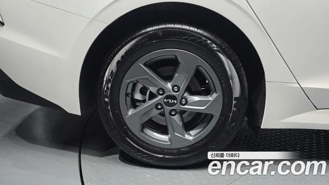 Kia The / новый New K5 3세대 Trendy, 2025 все фото