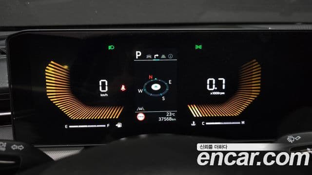 Kia The / новый New K5 3세대 Trendy, 2025 8