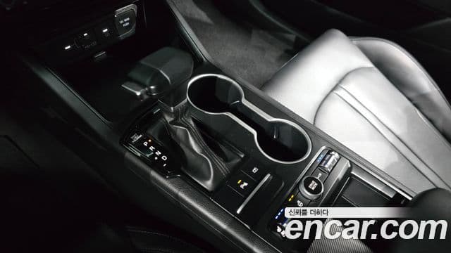 Kia The / новый New K5 3세대 Trendy, 2025 9