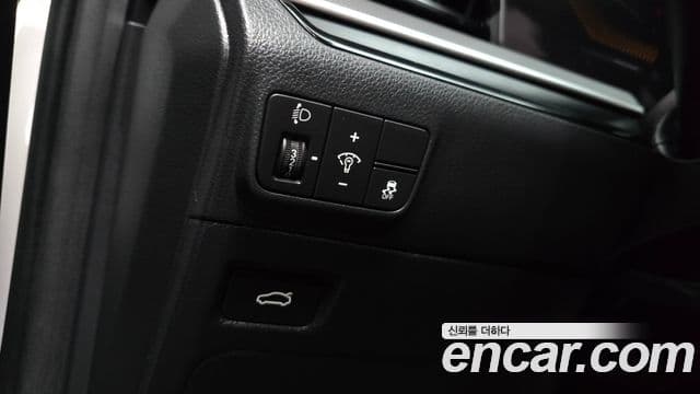 Kia The / новый New K5 3세대 Trendy, 2025 14