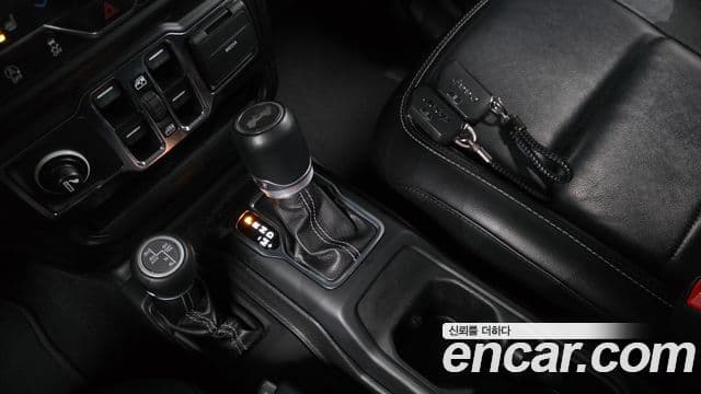 Jeep Wrangler (JL) 2.0 Overland 4도어, 2021 9