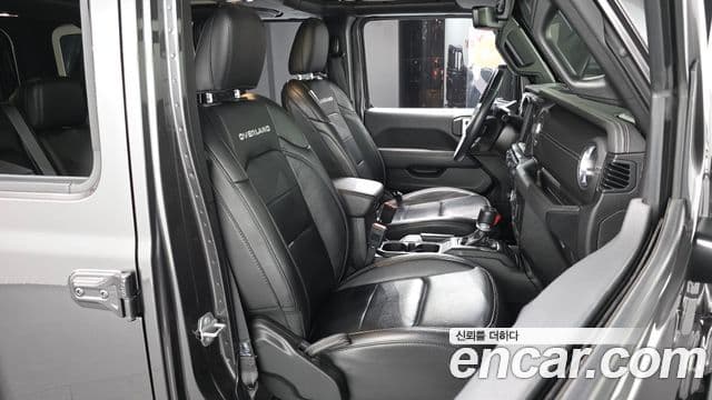 Jeep Wrangler (JL) 2.0 Overland 4도어, 2021 10