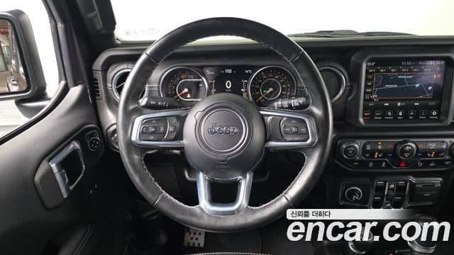 Jeep Wrangler (JL) 2.0 Overland 4도어, 2021 13