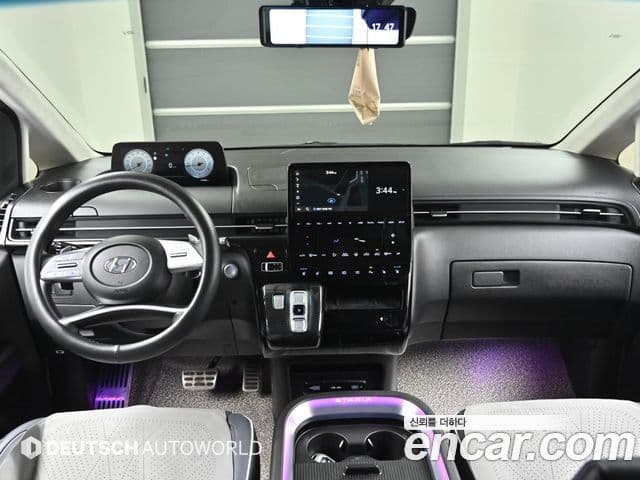 Hyundai Staria Inspiration, 2023 7