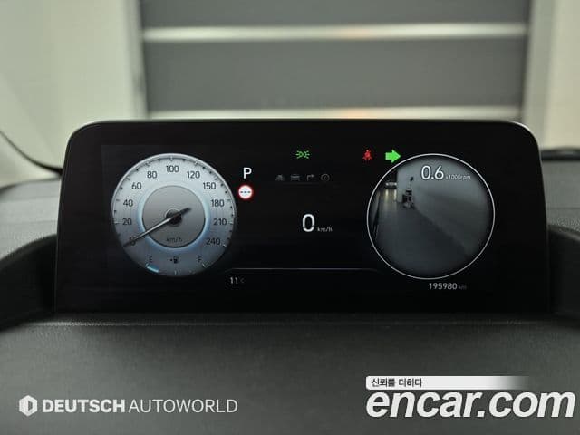 Hyundai Staria Inspiration, 2023 8