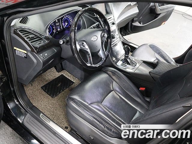 Hyundai Grandeur HG Modern, 2015 10