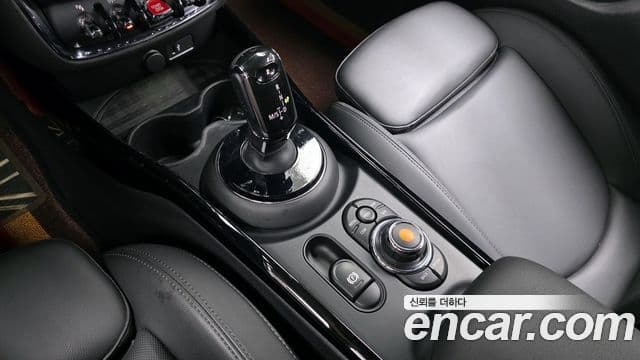 Mini Cooper D 클럽맨 2세대, 2020 9