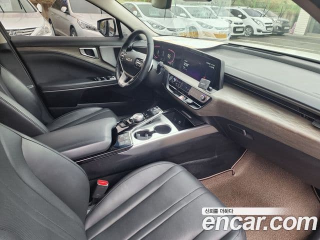 Kia K8 Trendy(таксомоторный тип), 2024 11