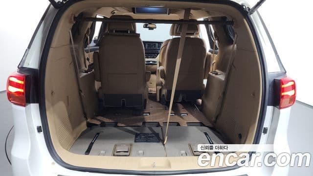 Kia The / новый New Carnival VIP, 2019 20