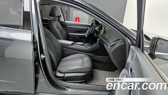 Hyundai Sonata (DN8) Premium Family, 2020 11