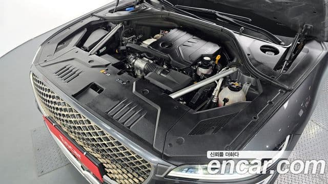 Genesis GV70, 2021 6